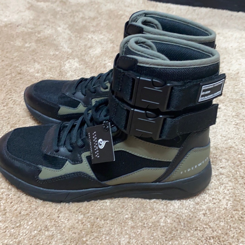 Ryderwear Footwear
